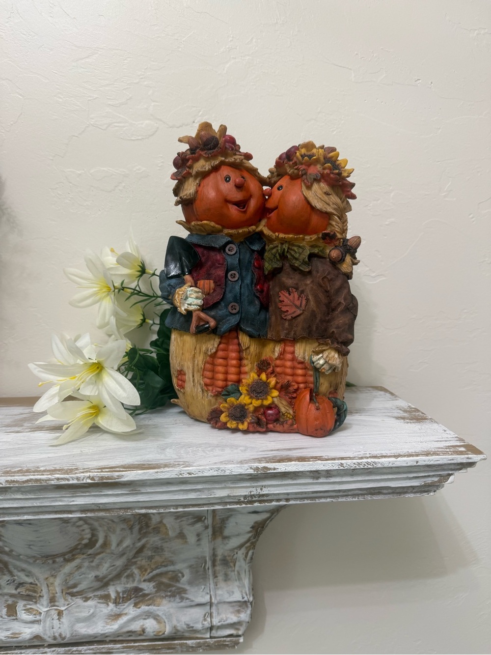 Cute Resin Pumpkin Couple Fall Harvest Decor Figurine 9.5" Autumn Thanksgiving